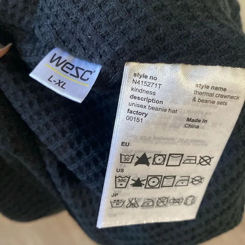 NWOT Wesc Black Thermal Waffle Knit Unisex Beanie Logo Hat Size L/XL